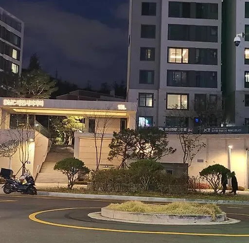 Apartamento 5Min Metro, 6Min Hongdae, 명동, Gyeongbokgung, Sinchon, Arex, Airport Bus, Convenience Store 10Sec Seúl