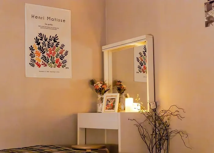 Apartamento 5Min Metro, 6Min Hongdae, 명동, Gyeongbokgung, Sinchon, Arex, Airport Bus, Convenience Store 10Sec *