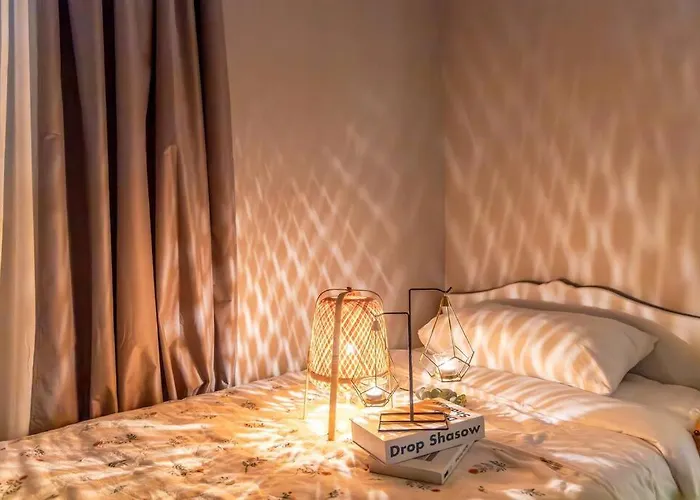 5Min Metro, 6Min Hongdae, 명동, Gyeongbokgung, Sinchon, Arex, Airport Bus, Convenience Store 10Sec Apartamento Seúl